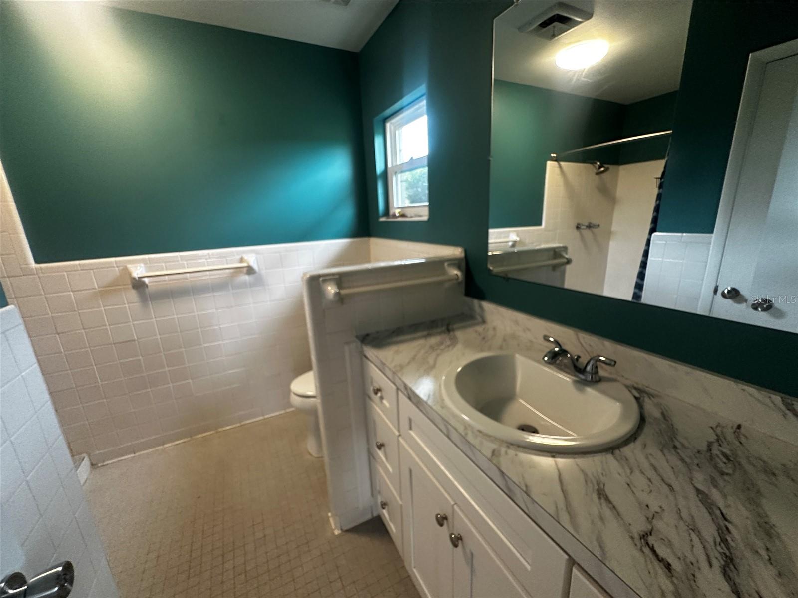 Image 7 of 9 For 510 28th Street