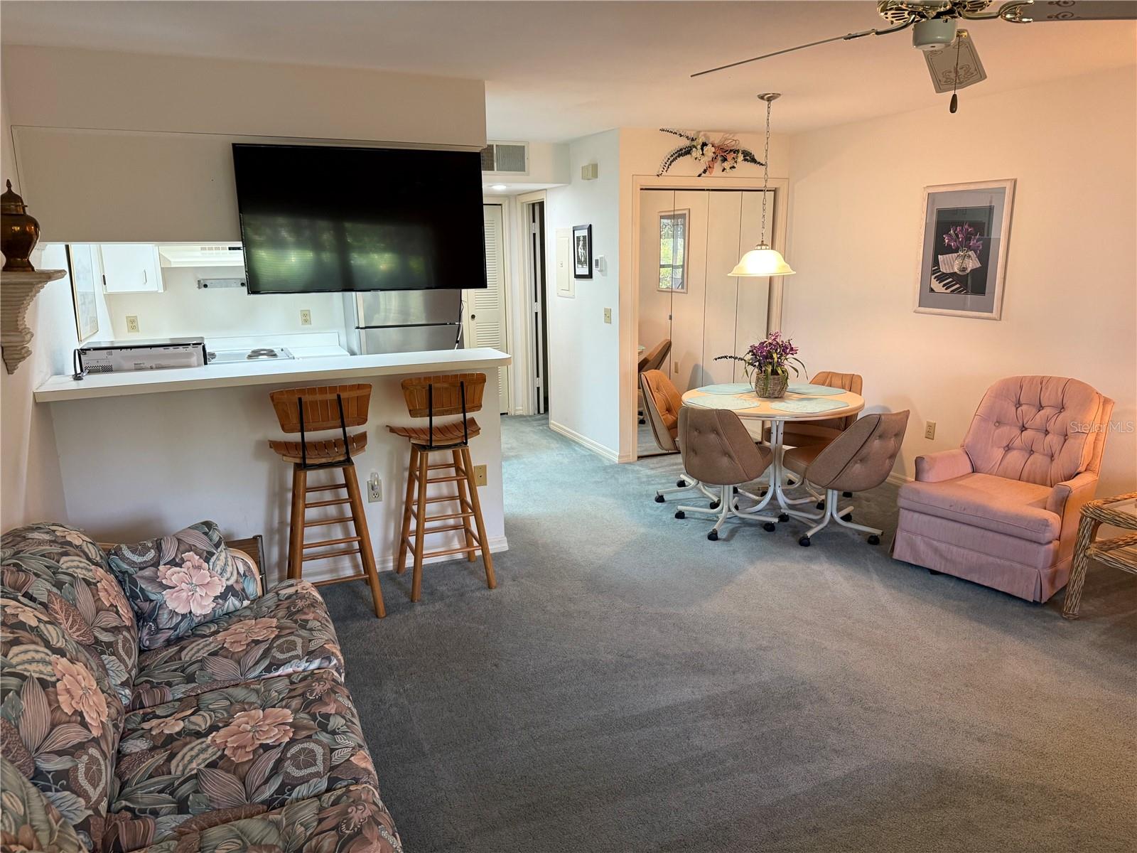 Image 7 of 14 For 857 Mayo Drive 102