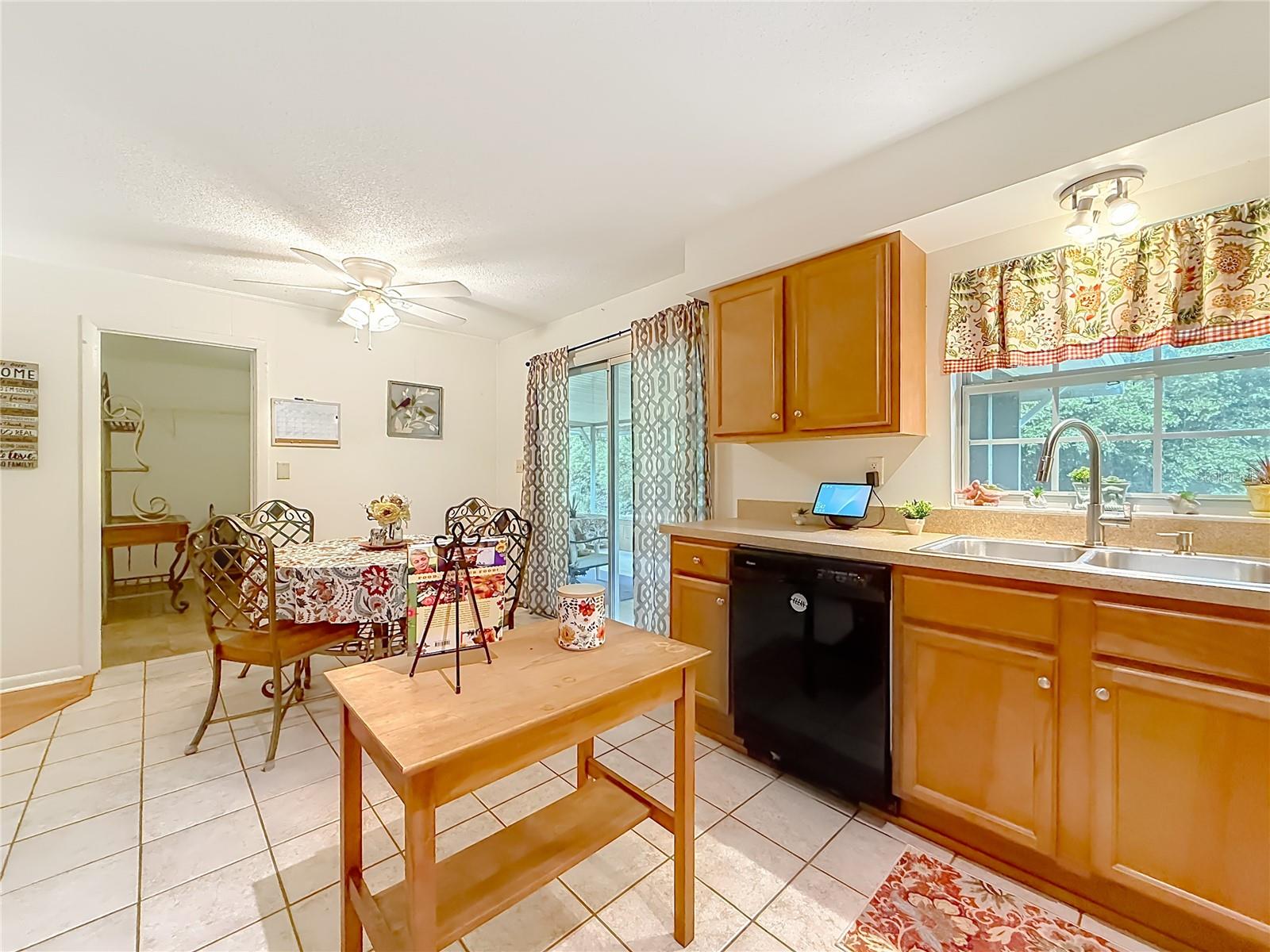 Image 9 of 42 For 3301 34th Street