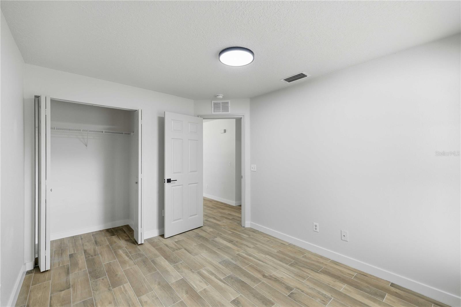 Image 10 of 19 For 712 26th Street