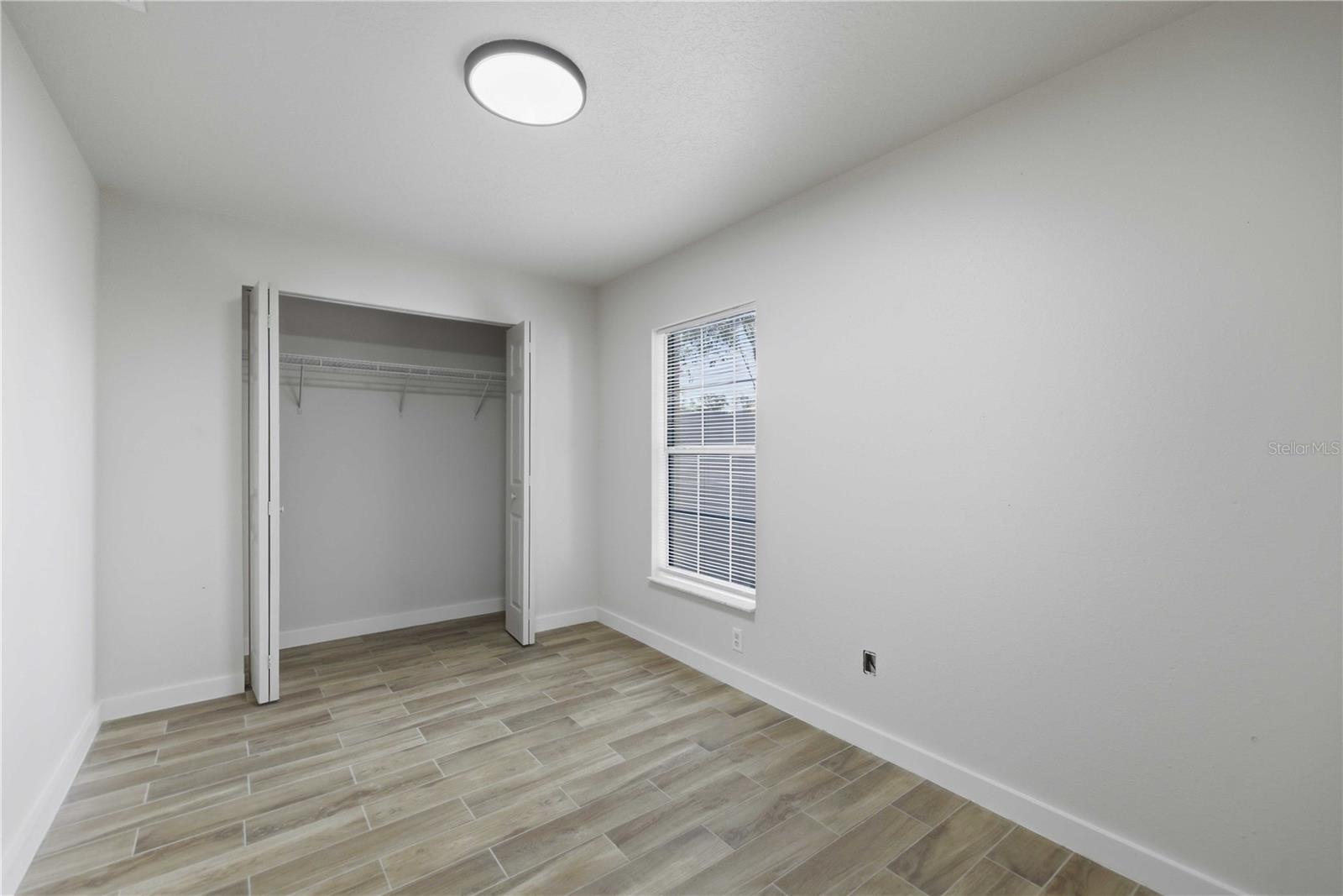 Image 13 of 19 For 712 26th Street