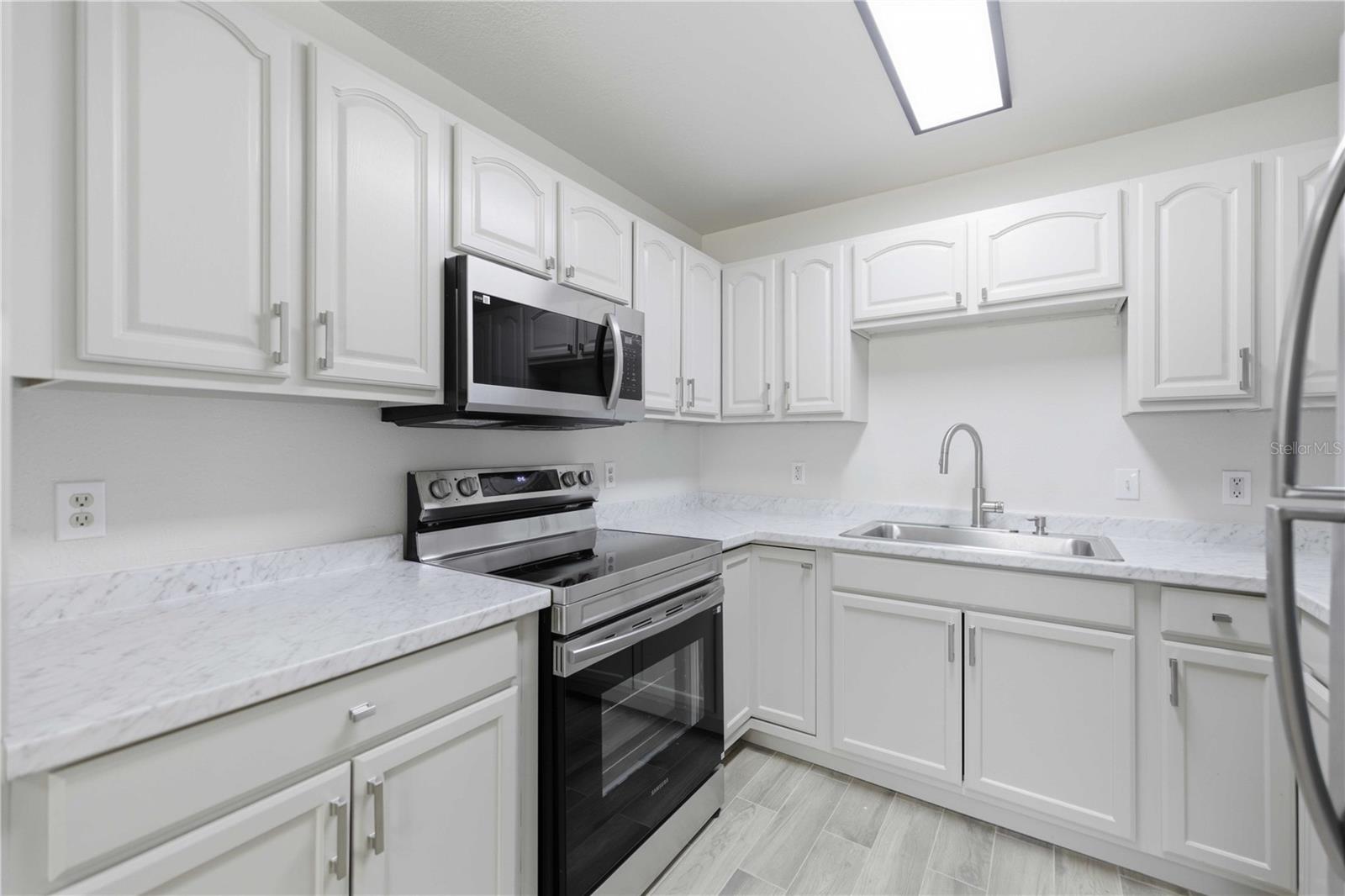 Image 7 of 19 For 712 26th Street