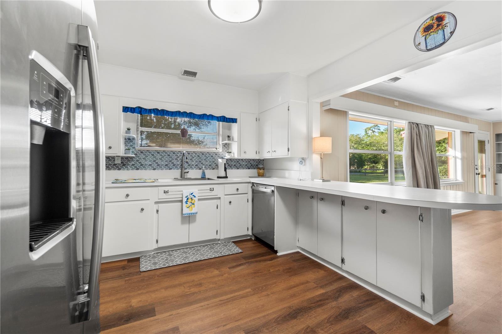 Image 11 of 41 For 3321 2nd Street