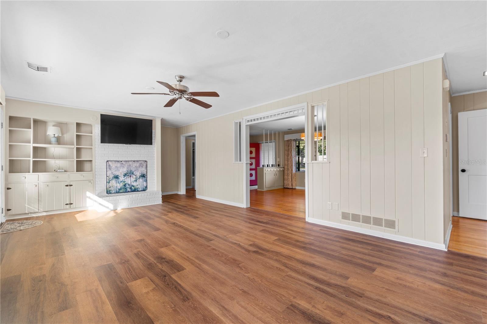 Image 18 of 41 For 3321 2nd Street