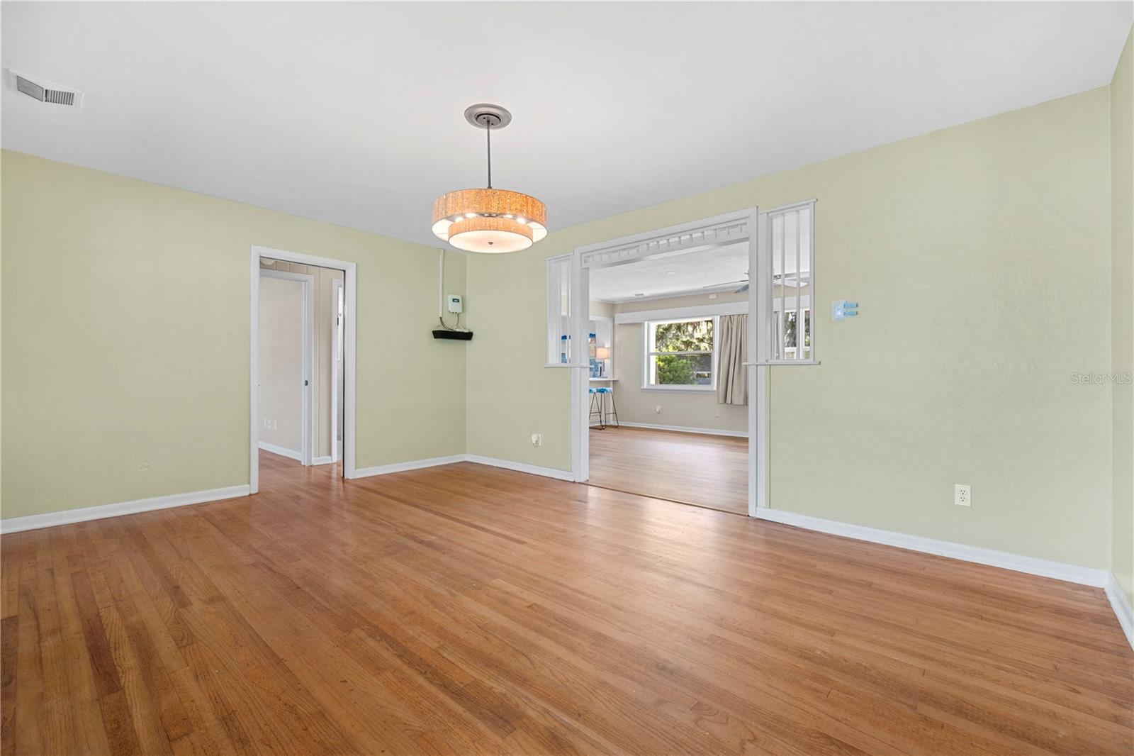 Image 20 of 41 For 3321 2nd Street