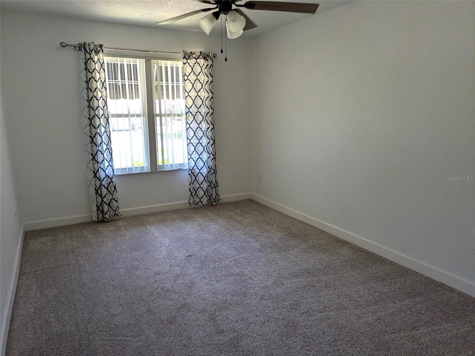 Image 13 of 27 For 419 Santa Clara Circle