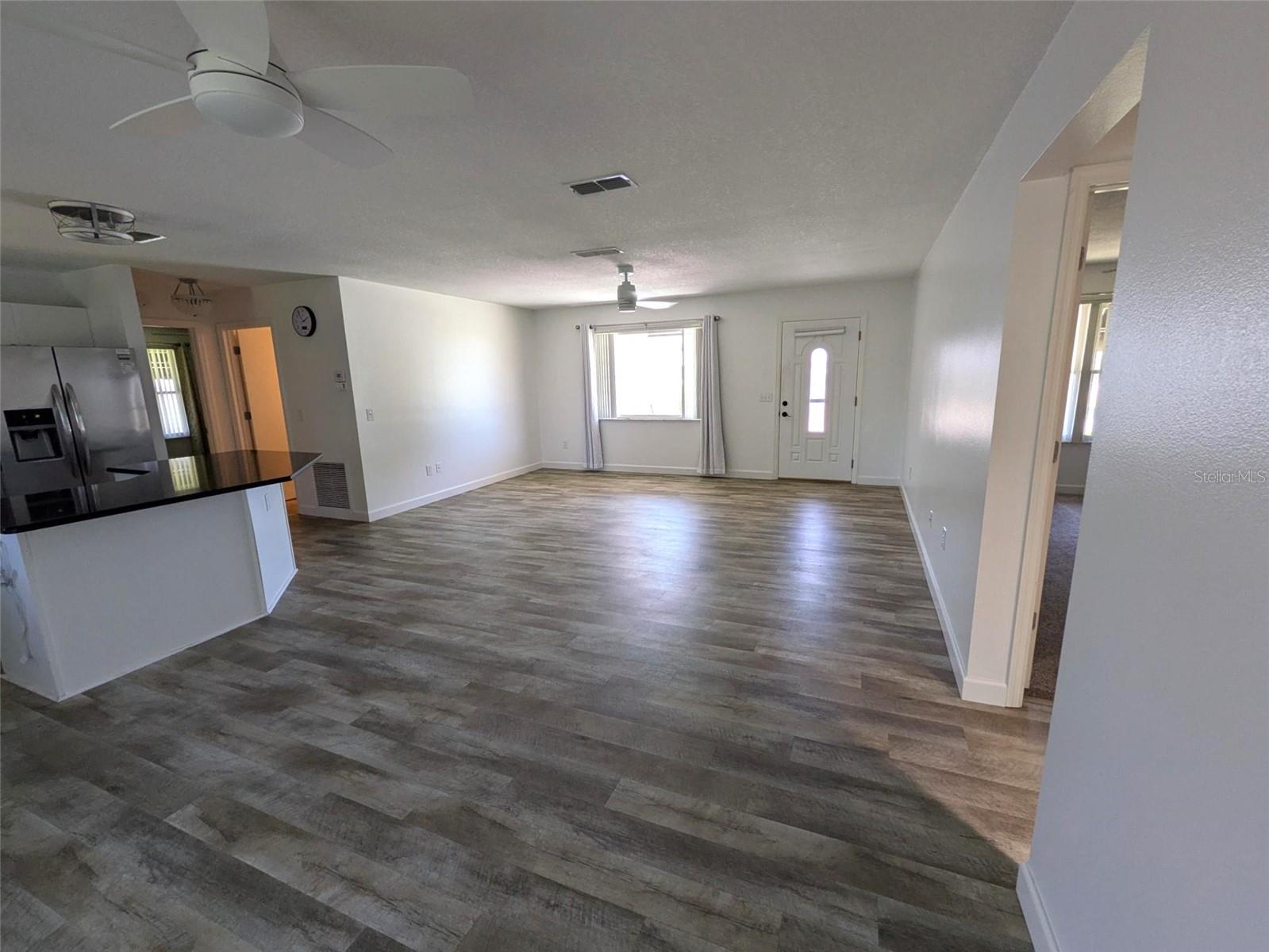 Image 4 of 27 For 419 Santa Clara Circle