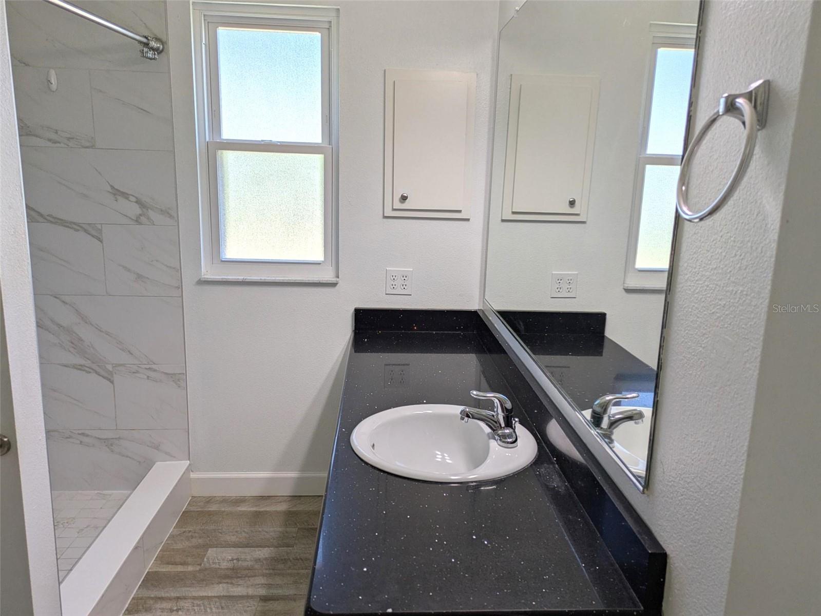 Image 9 of 27 For 419 Santa Clara Circle