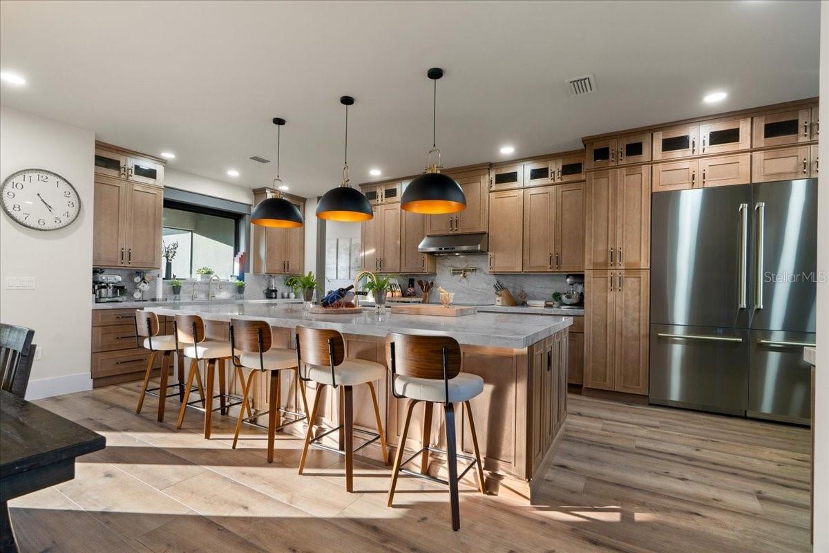 Image 11 of 77 For 3888 140th Avenue