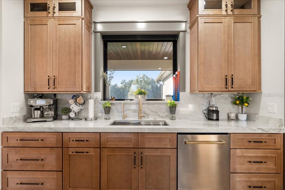 Image 17 of 77 For 3888 140th Avenue