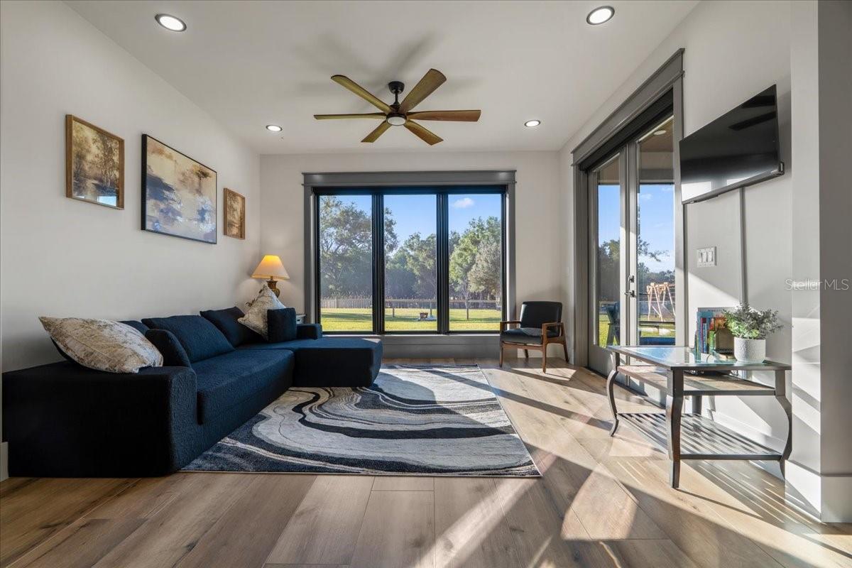 Image 24 of 77 For 3888 140th Avenue