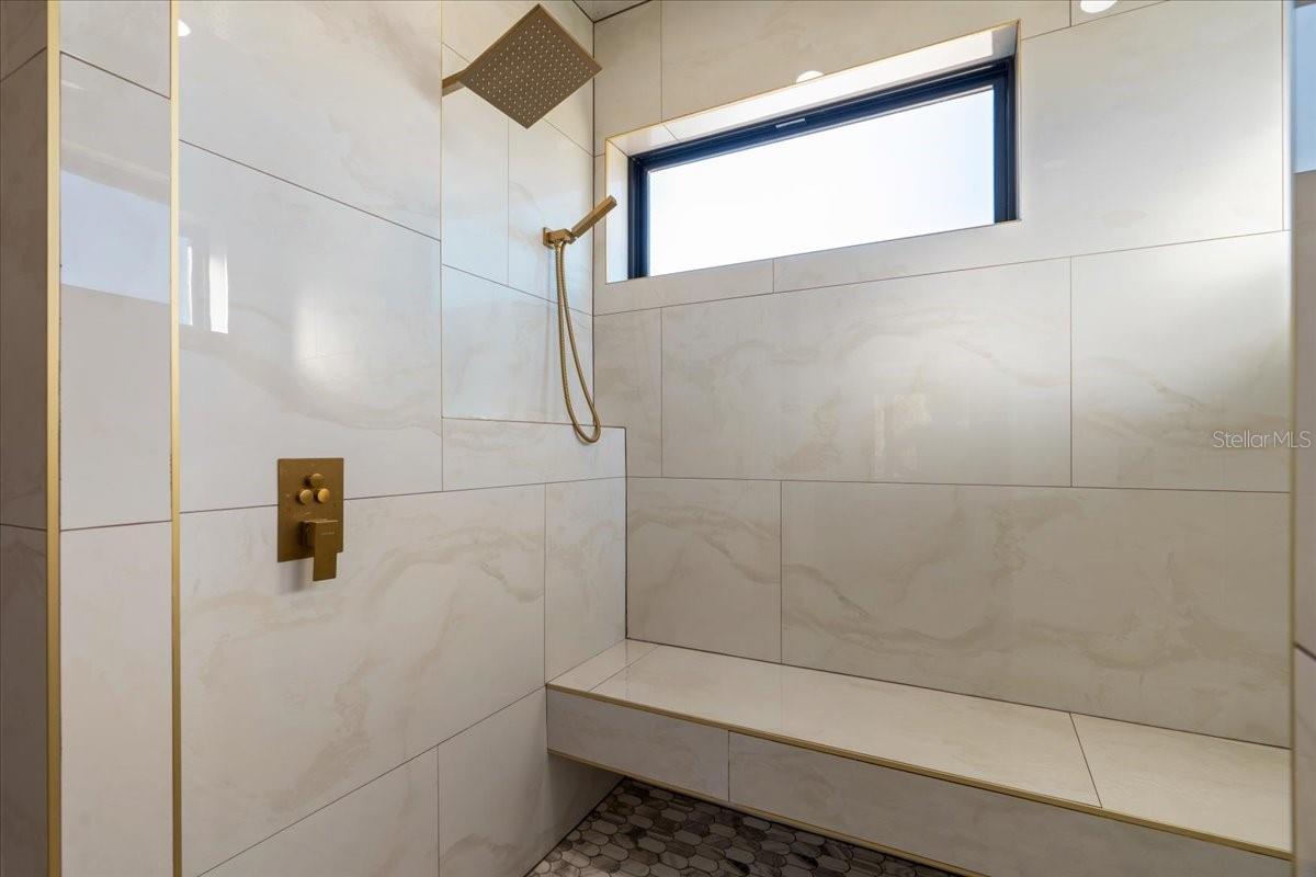 Image 27 of 77 For 3888 140th Avenue