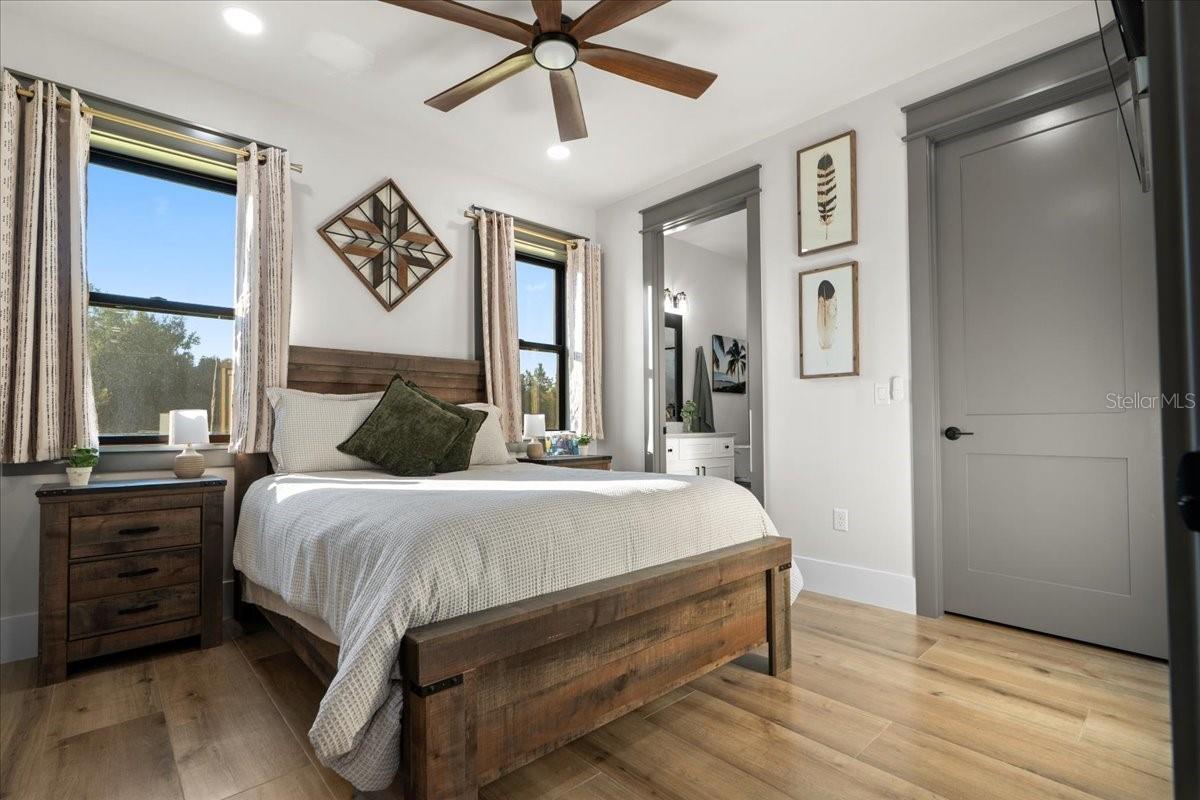 Image 30 of 77 For 3888 140th Avenue