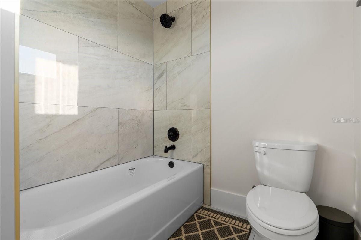 Image 43 of 77 For 3888 140th Avenue