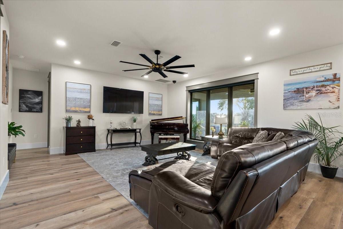 Image 5 of 77 For 3888 140th Avenue