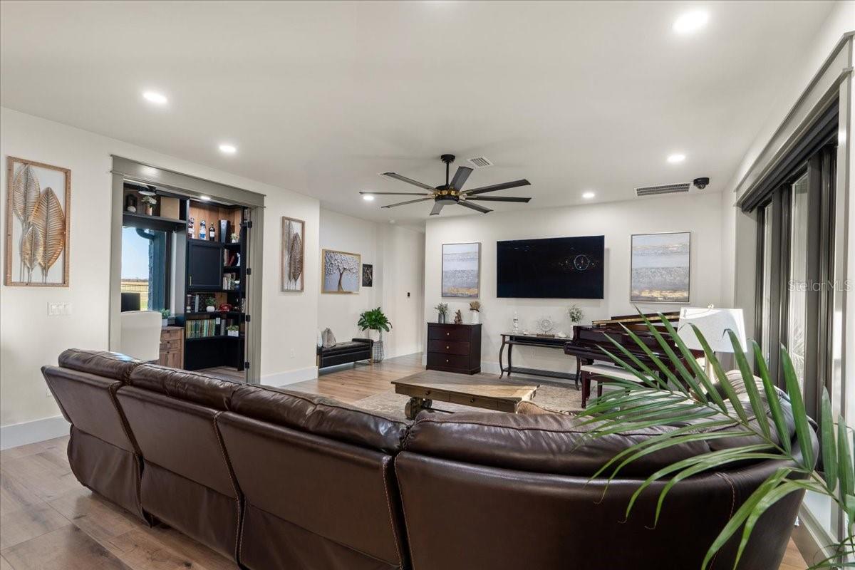 Image 6 of 77 For 3888 140th Avenue