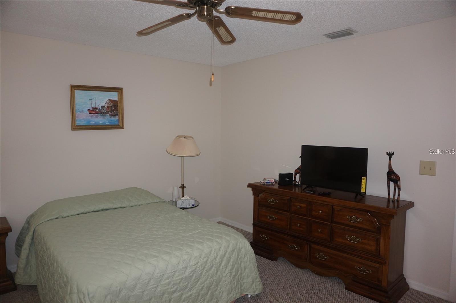 Image 13 of 21 For 10819 83rd Court