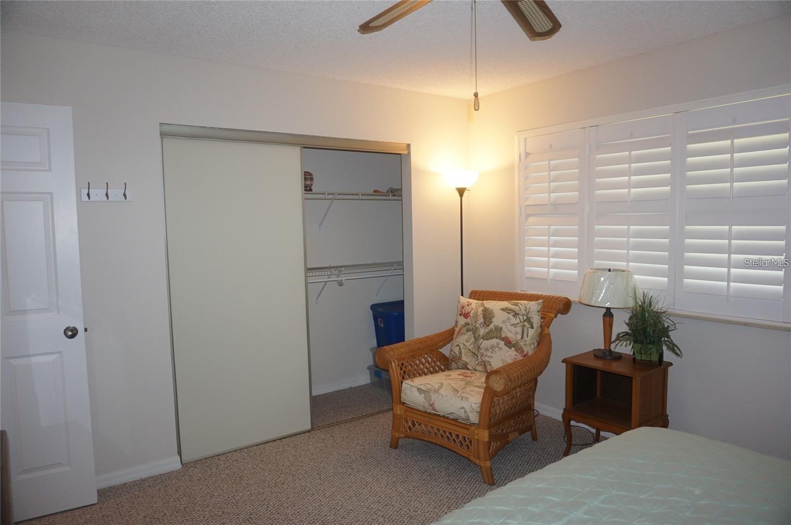 Image 14 of 21 For 10819 83rd Court