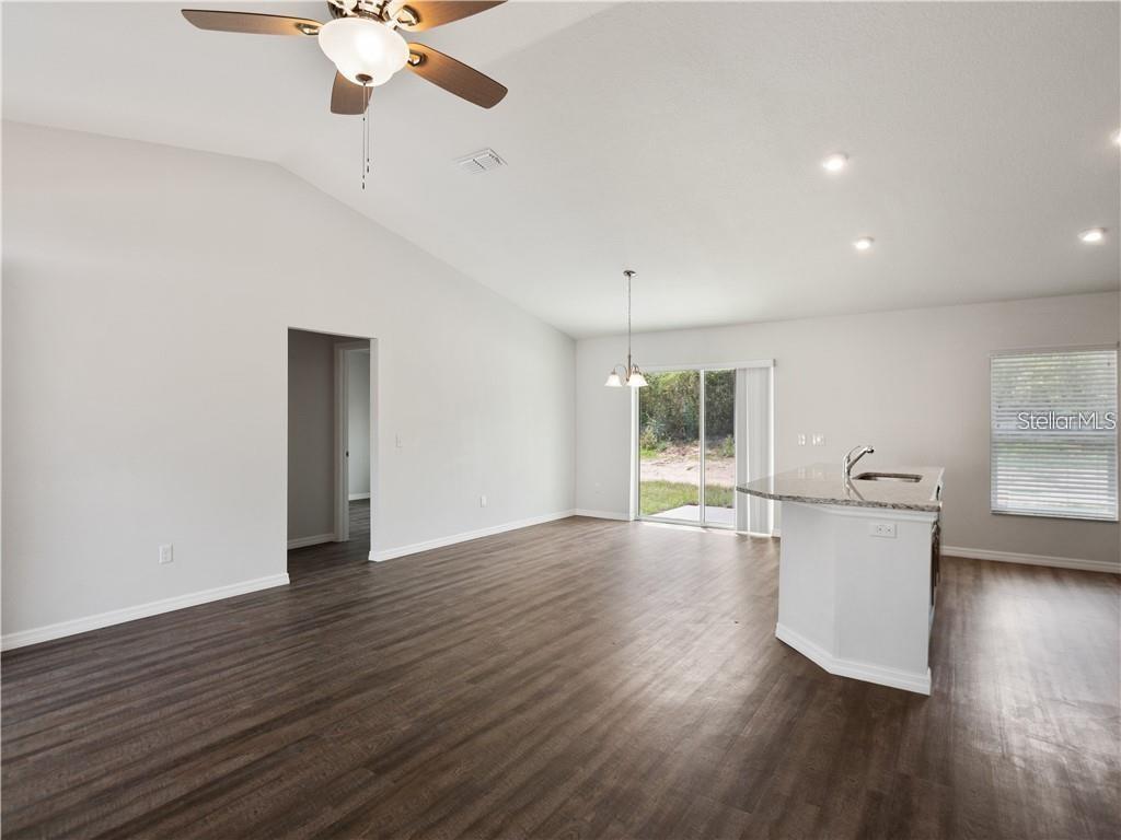 Image 10 of 22 For 17399 25th Circle