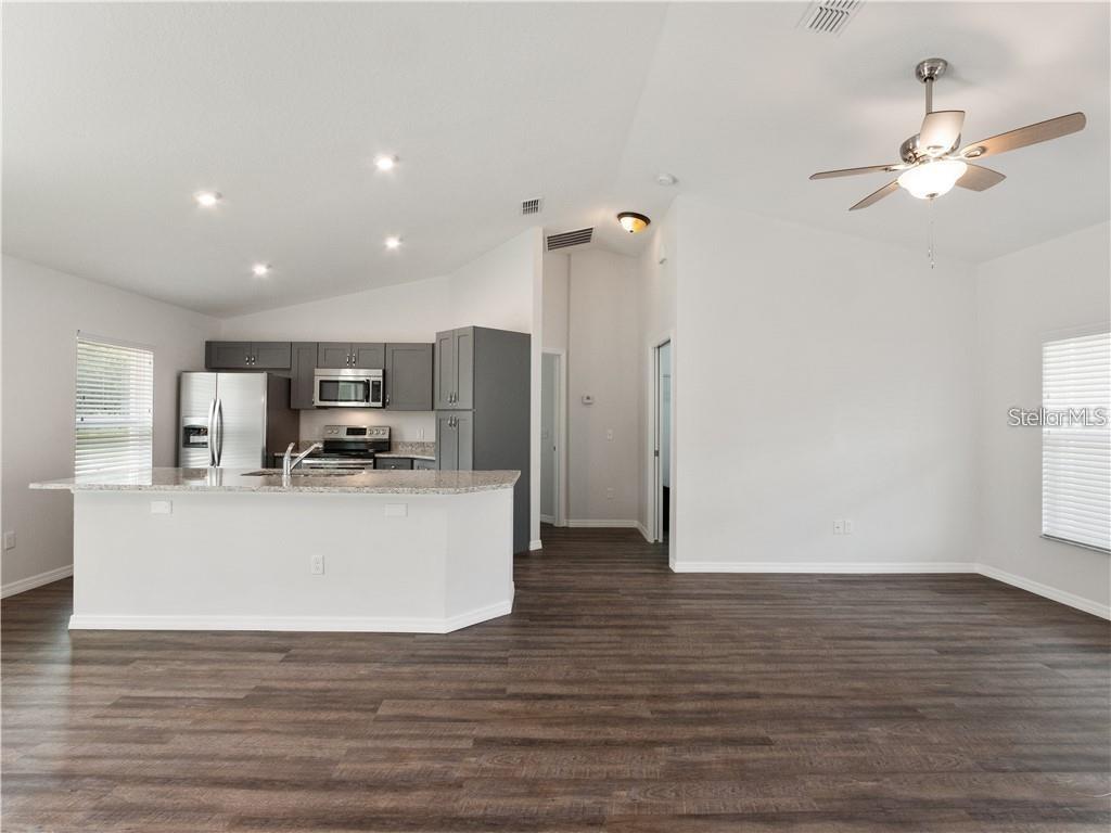 Image 9 of 22 For 17399 25th Circle