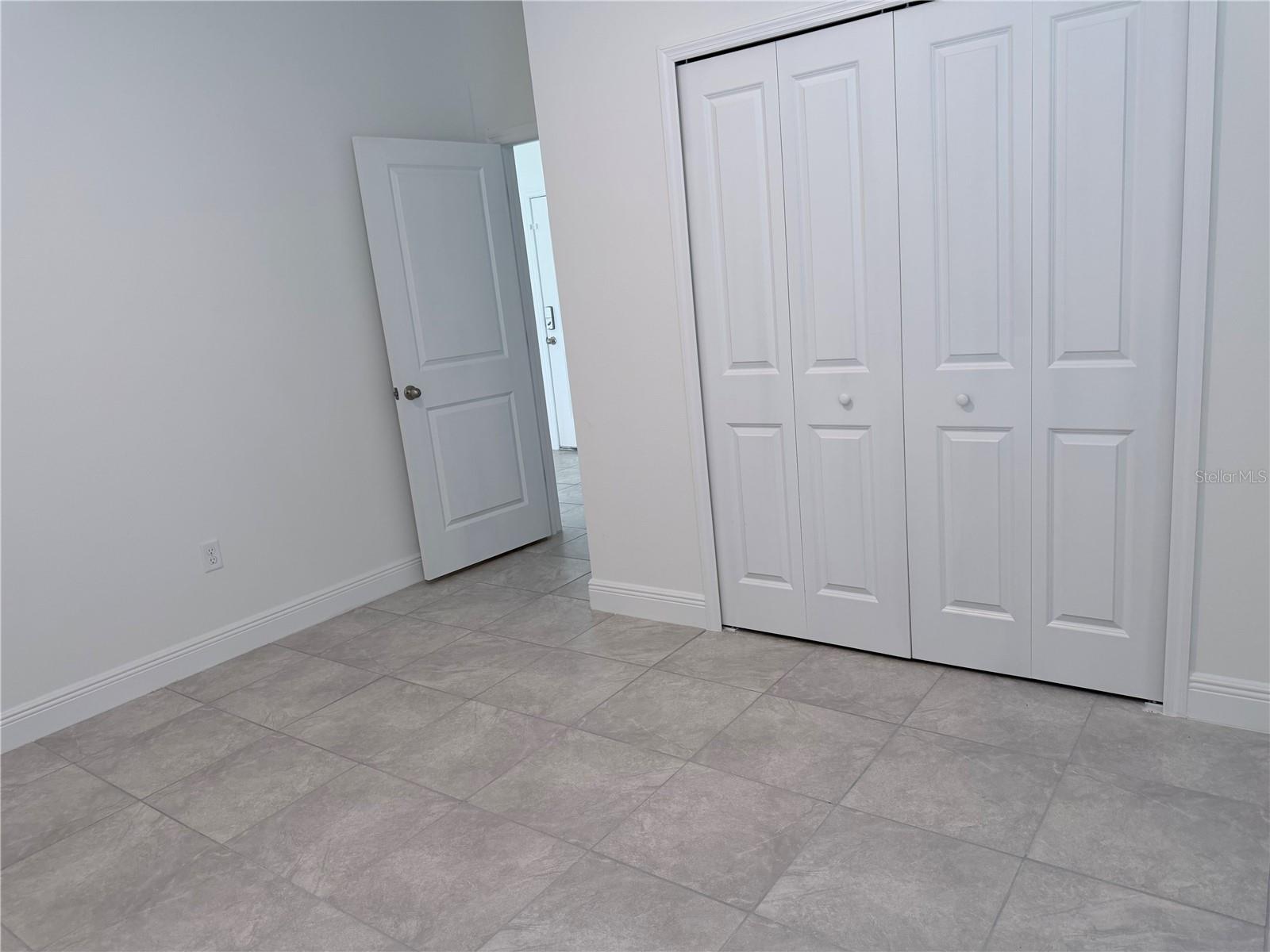 Image 12 of 27 For 14388 45th Circle