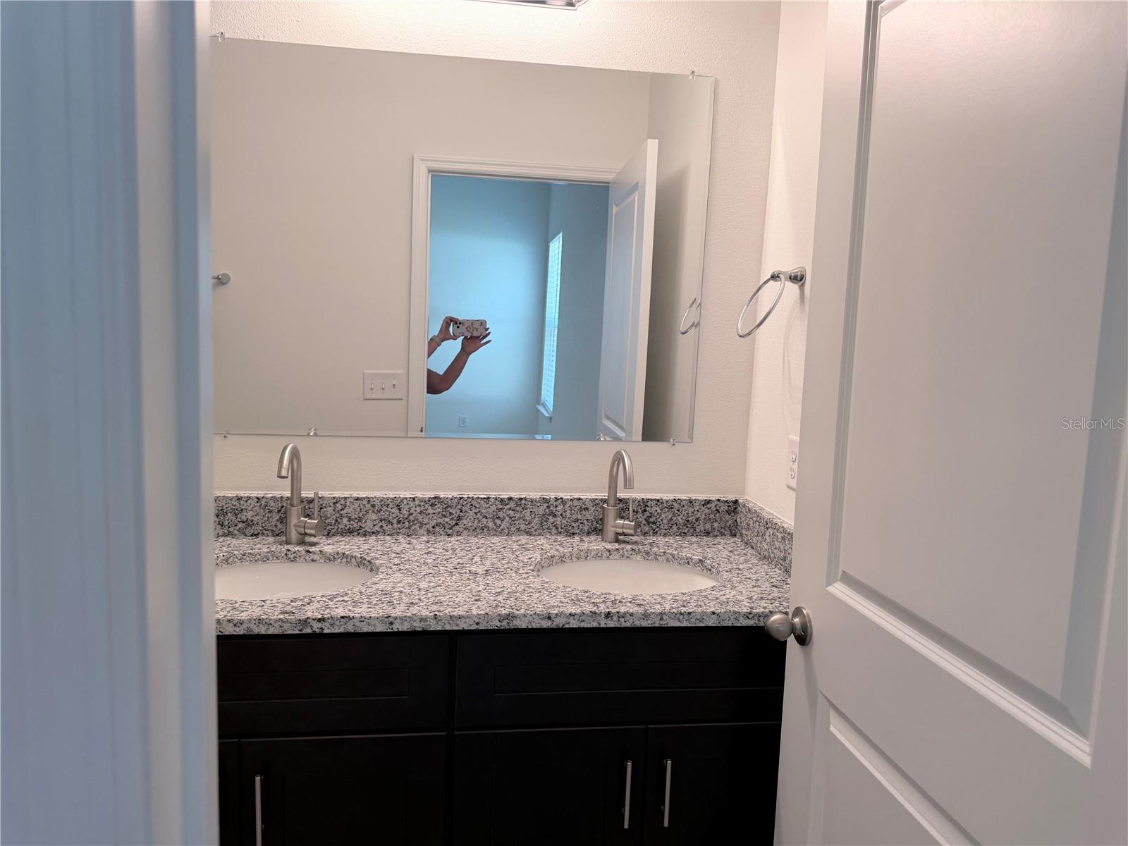 Image 17 of 27 For 14388 45th Circle