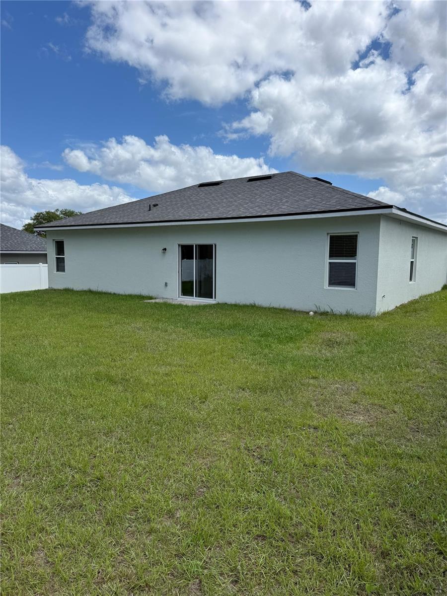 Image 21 of 27 For 14388 45th Circle