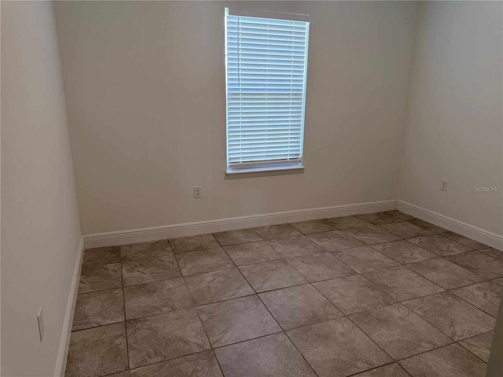 Image 6 of 27 For 14388 45th Circle