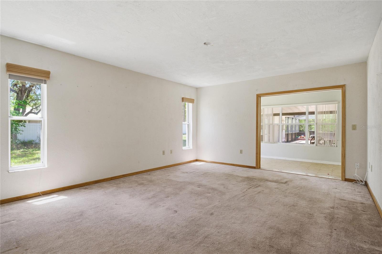 Image 16 of 43 For 4570 Elkcam Boulevard