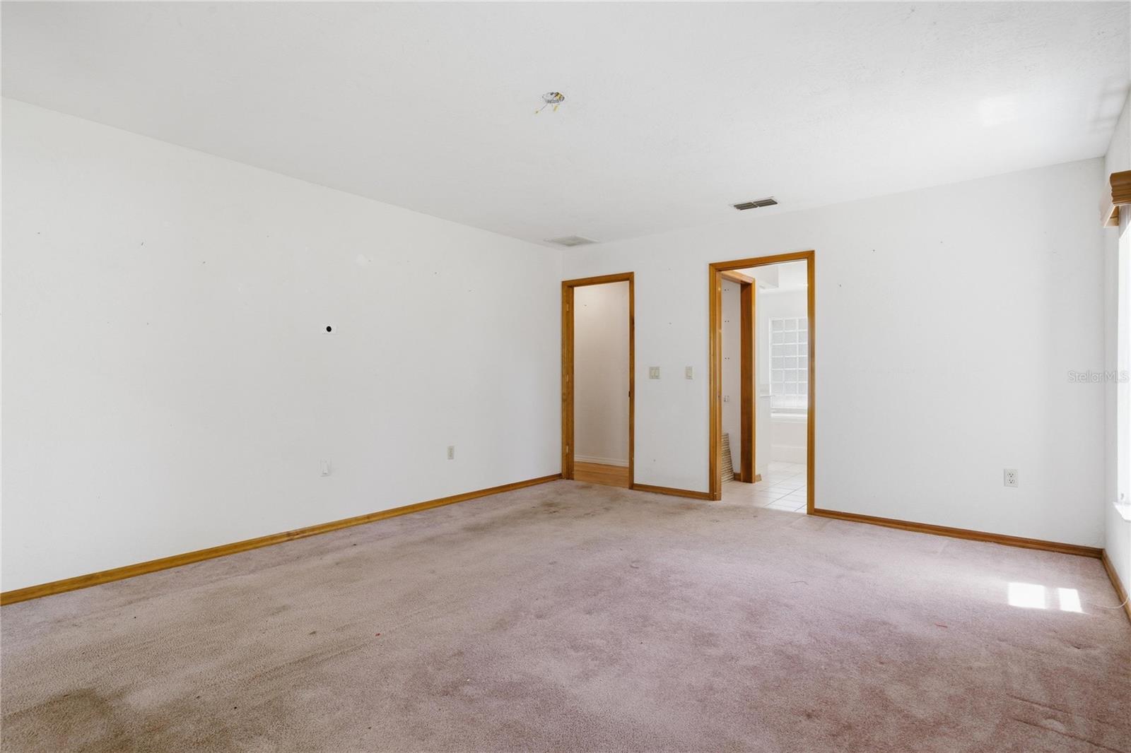 Image 17 of 43 For 4570 Elkcam Boulevard