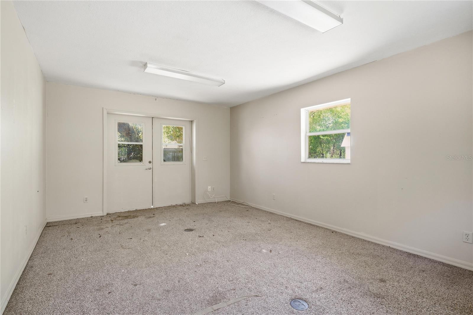 Image 33 of 43 For 4570 Elkcam Boulevard