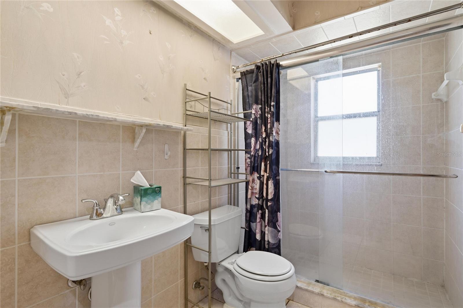 Image 36 of 43 For 4570 Elkcam Boulevard