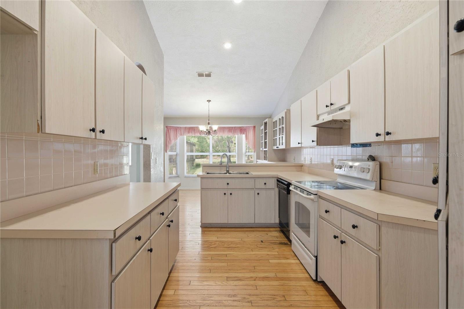 Image 8 of 43 For 4570 Elkcam Boulevard