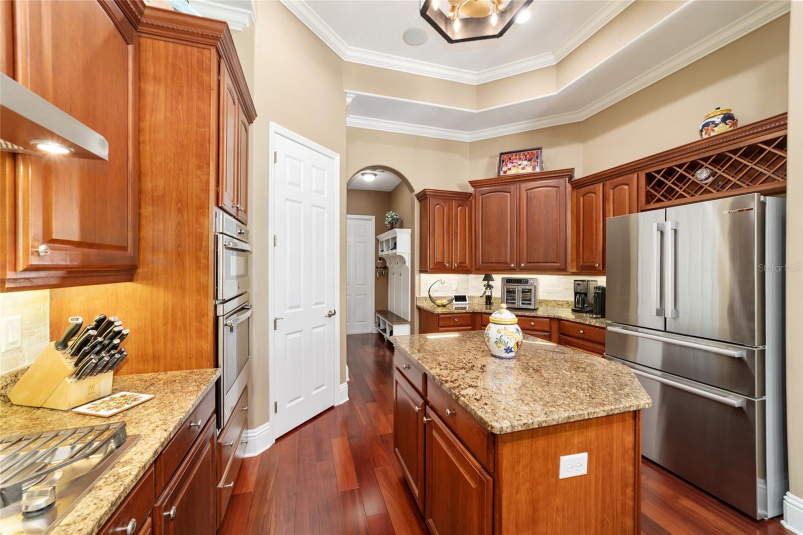 Image 18 of 55 For 4352 6th Avenue