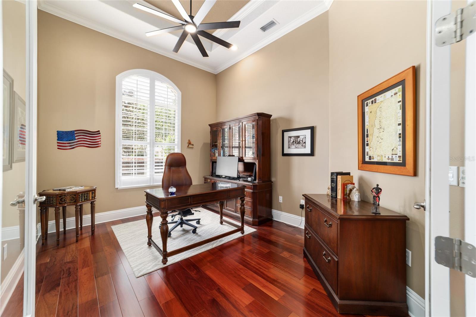 Image 20 of 55 For 4352 6th Avenue