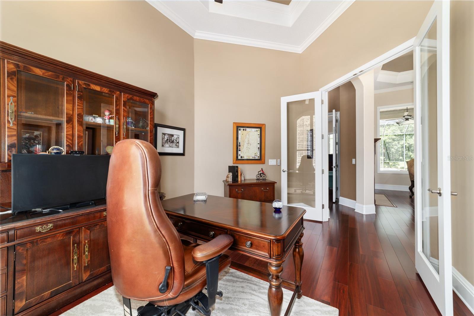 Image 21 of 55 For 4352 6th Avenue