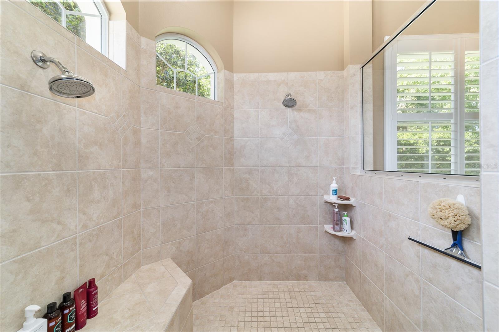 Image 29 of 55 For 4352 6th Avenue