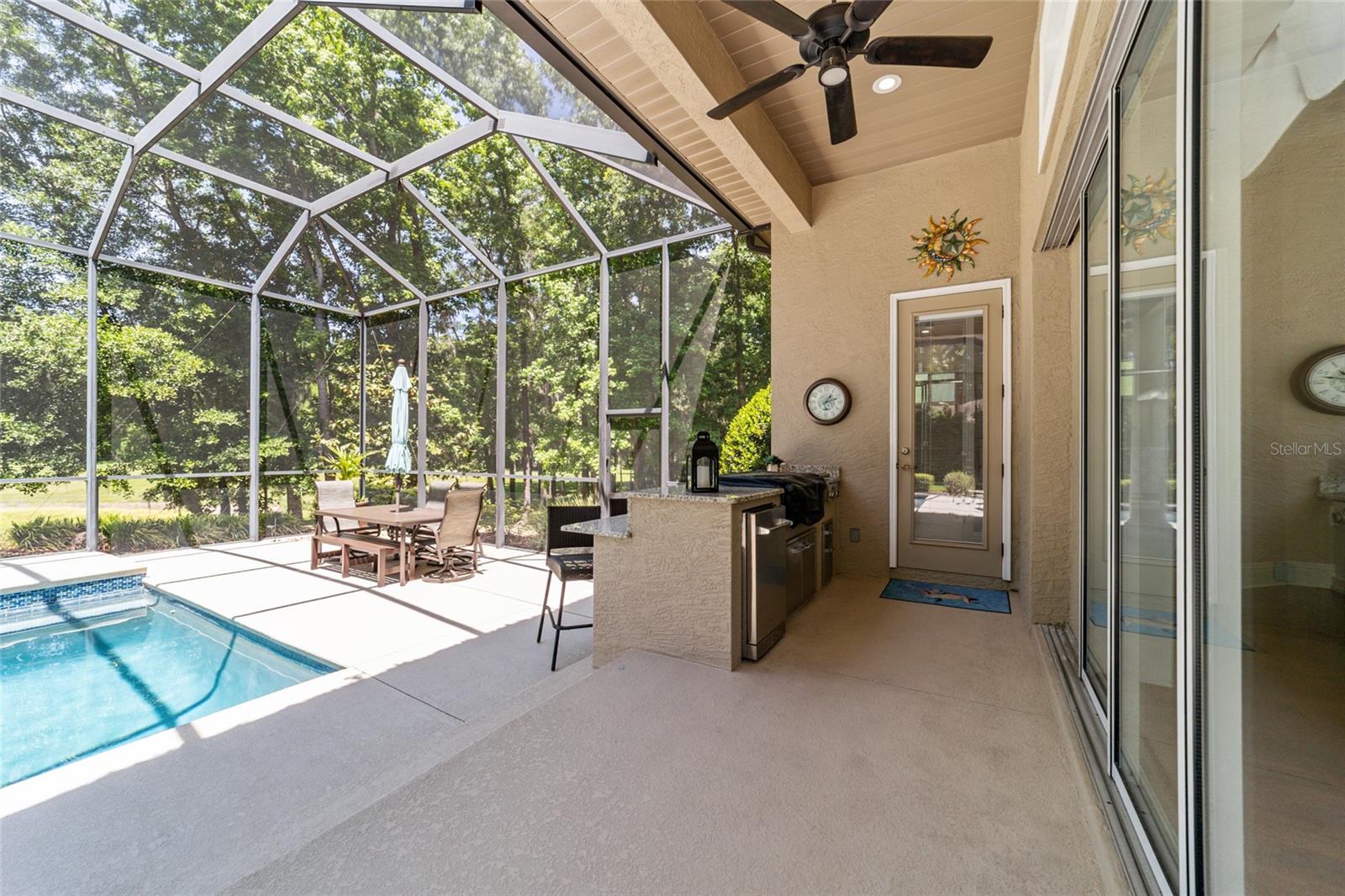 Image 43 of 55 For 4352 6th Avenue