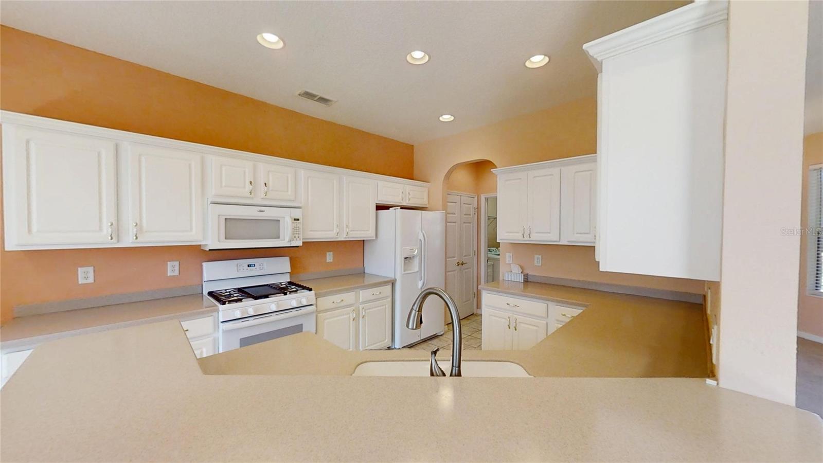 Image 14 of 26 For 8380 82nd Circle