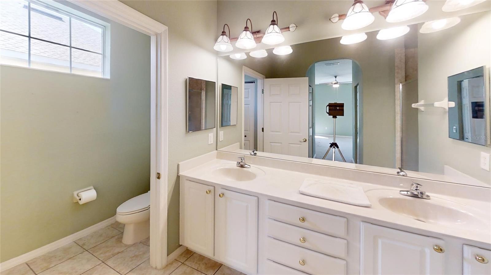 Image 17 of 26 For 8380 82nd Circle