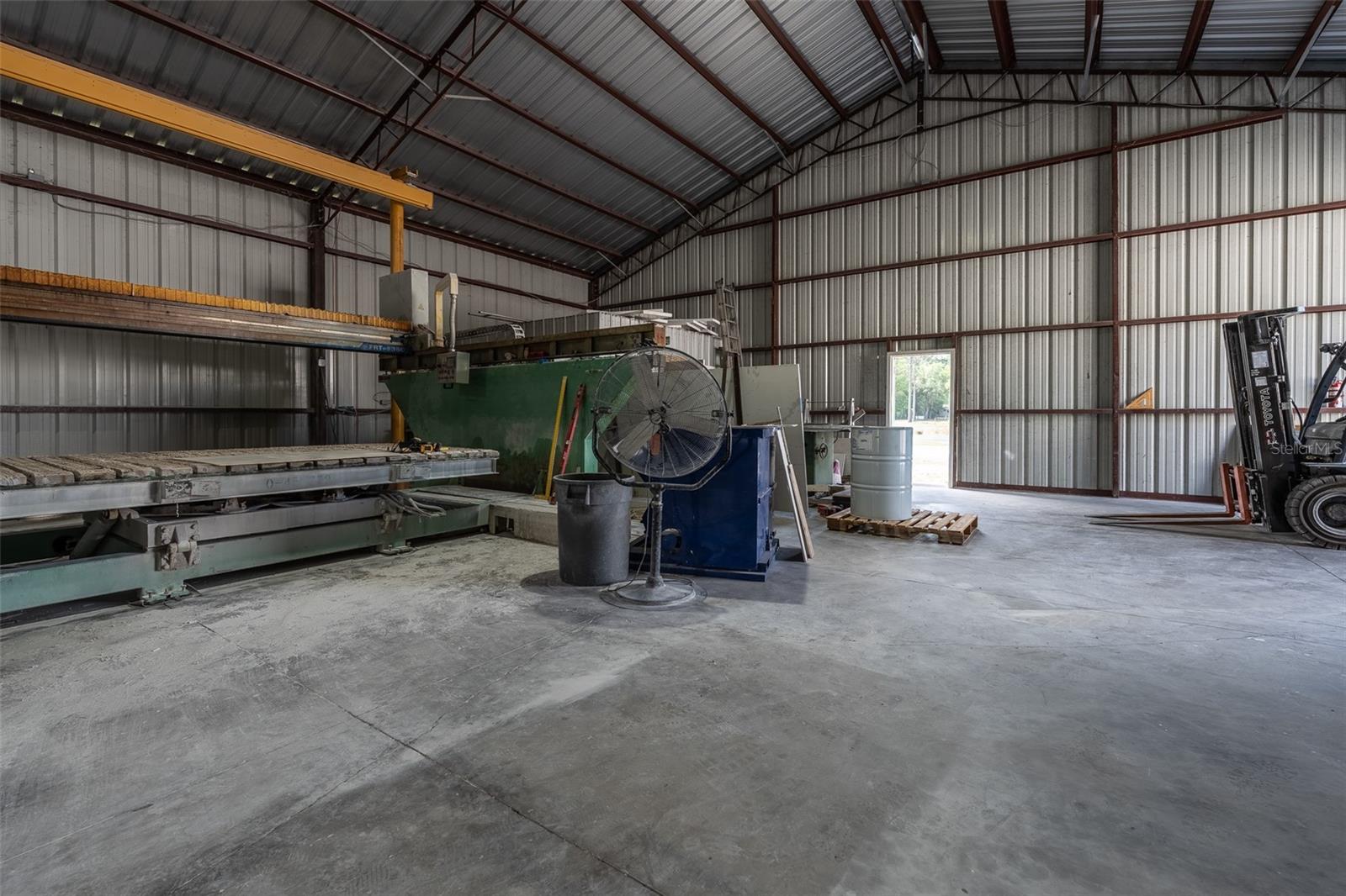 Image 33 of 57 For 14131 Highway 27 Alt