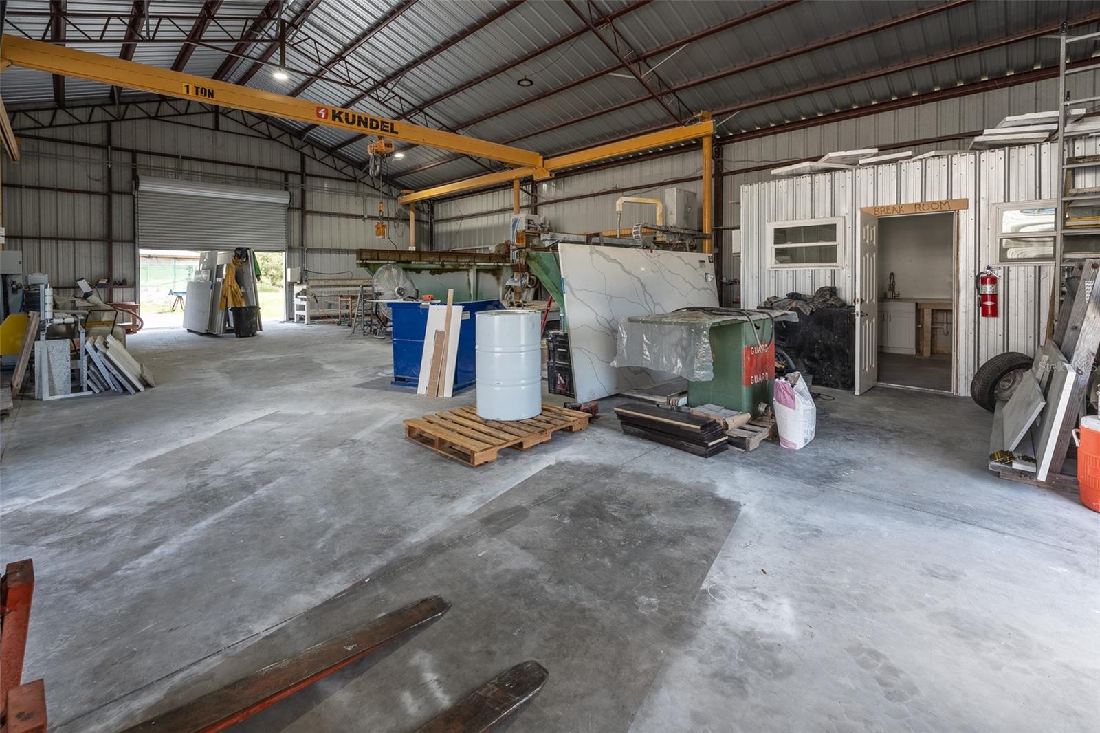 Image 35 of 57 For 14131 Highway 27 Alt