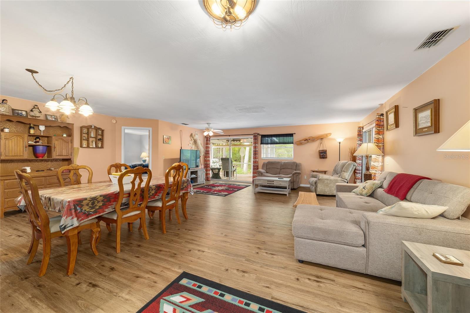 Image 14 of 67 For 17440 18th Street