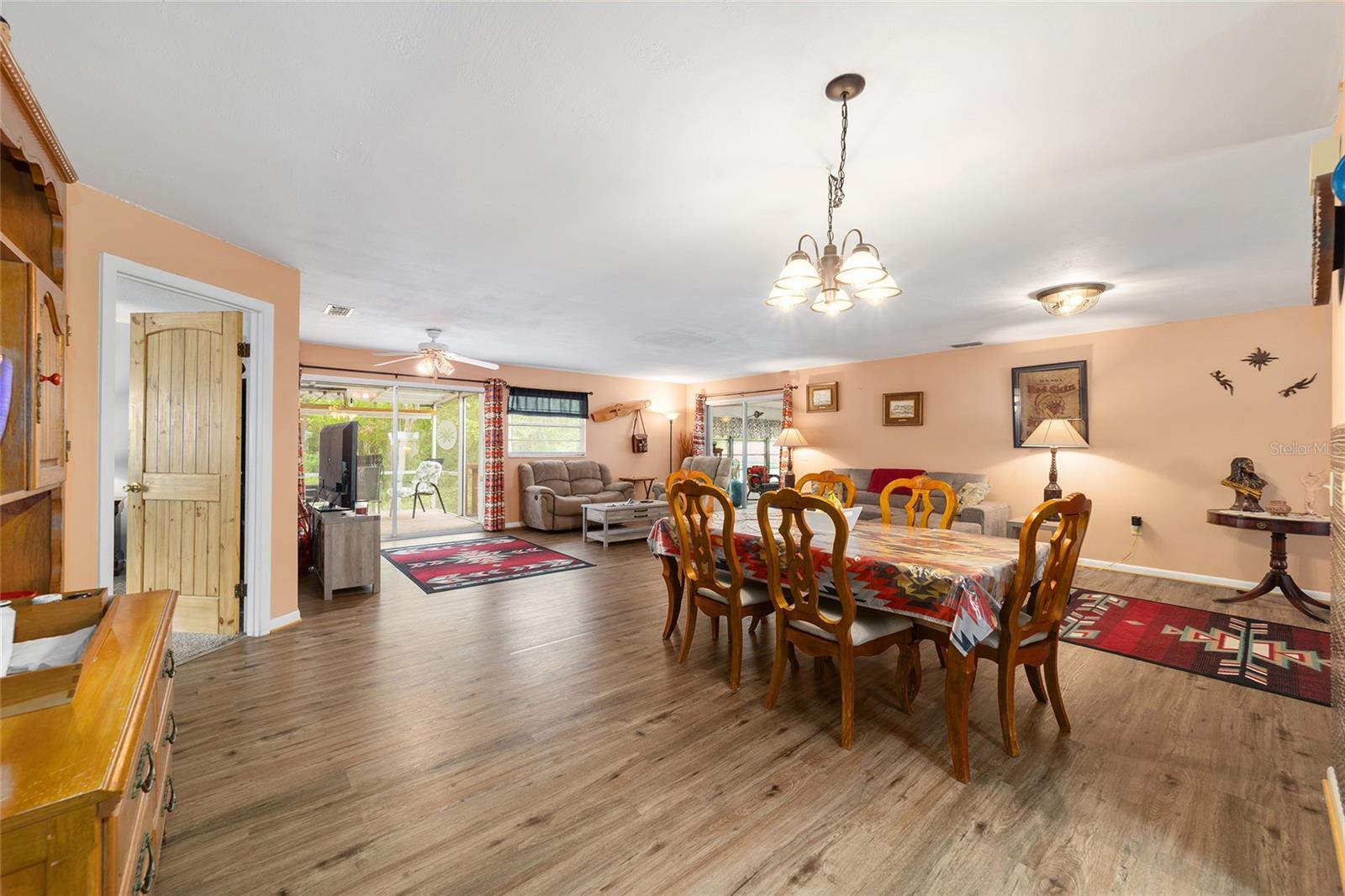 Image 30 of 67 For 17440 18th Street