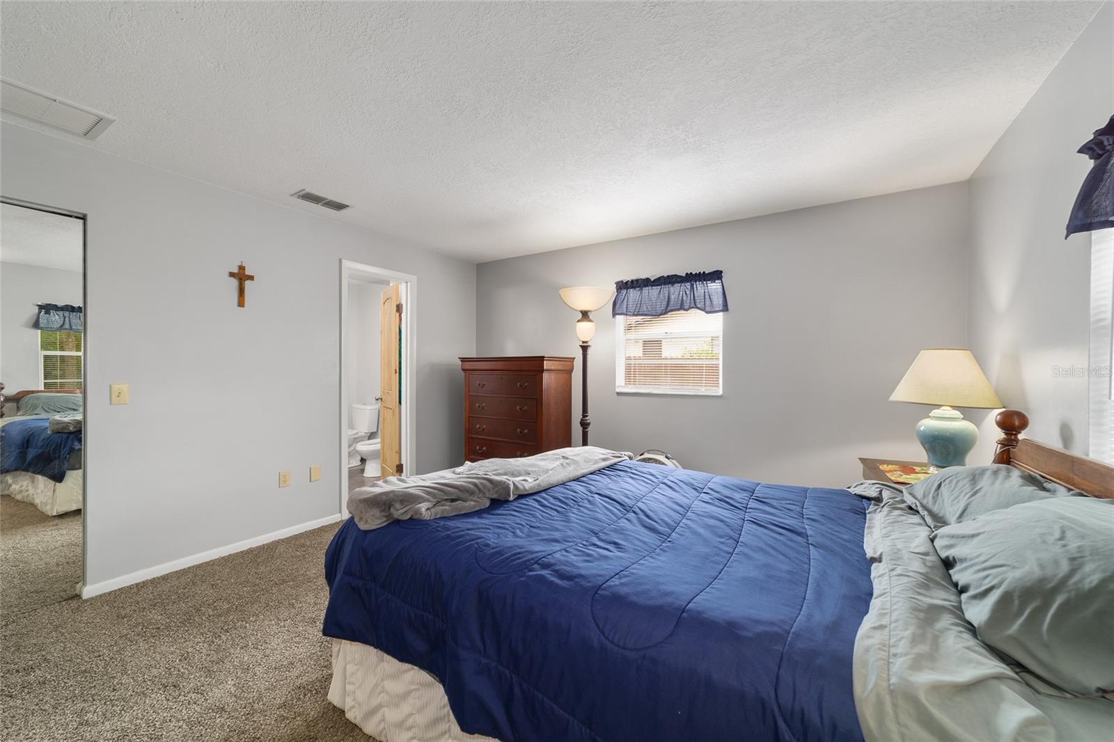 Image 32 of 67 For 17440 18th Street