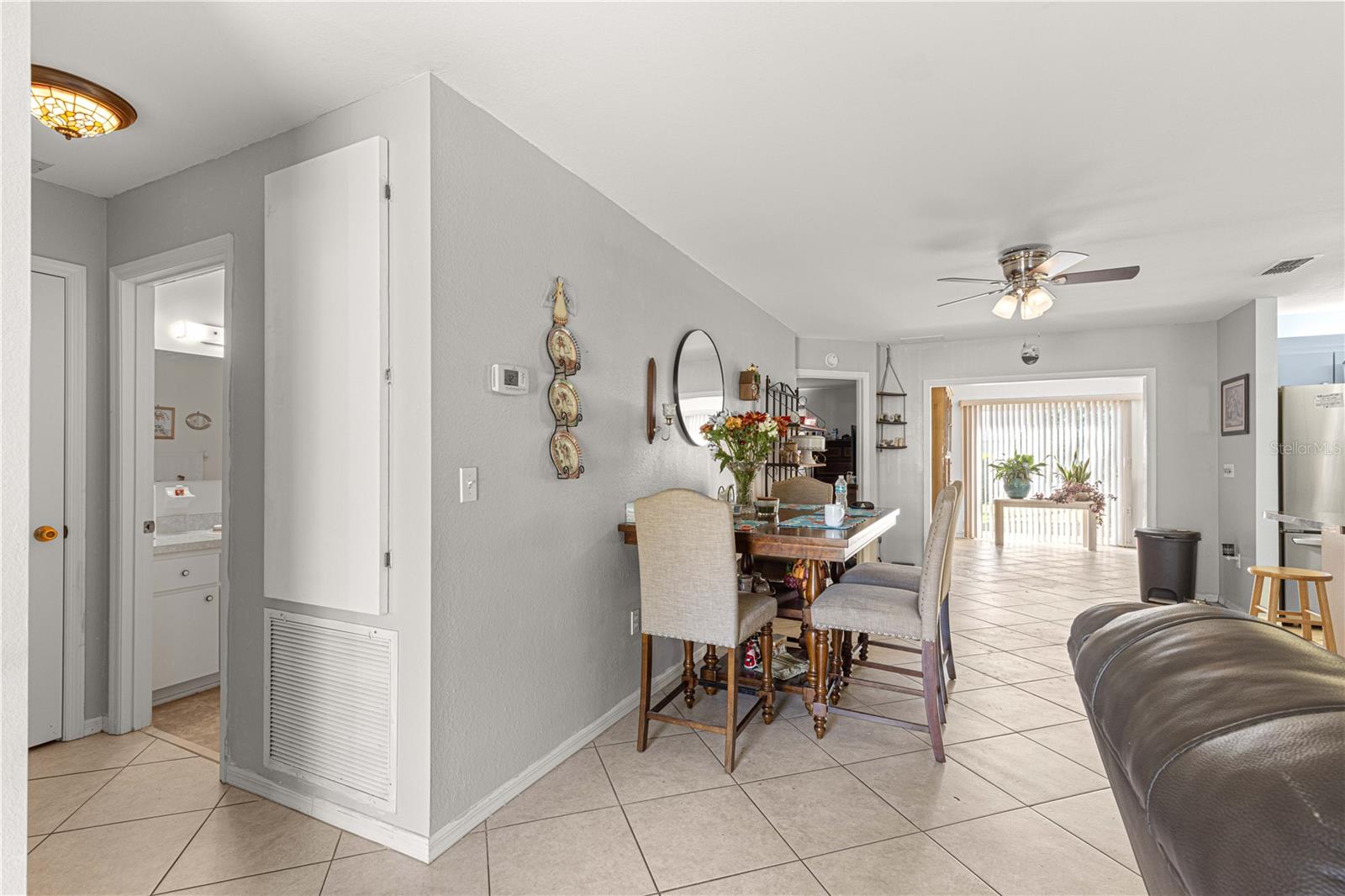 Image 14 of 75 For 8475 137th Loop