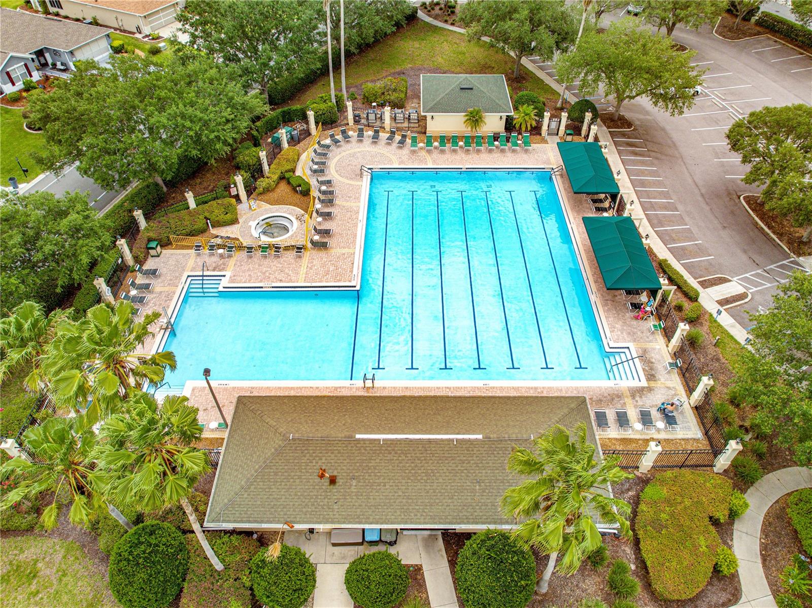 Image 64 of 75 For 8475 137th Loop