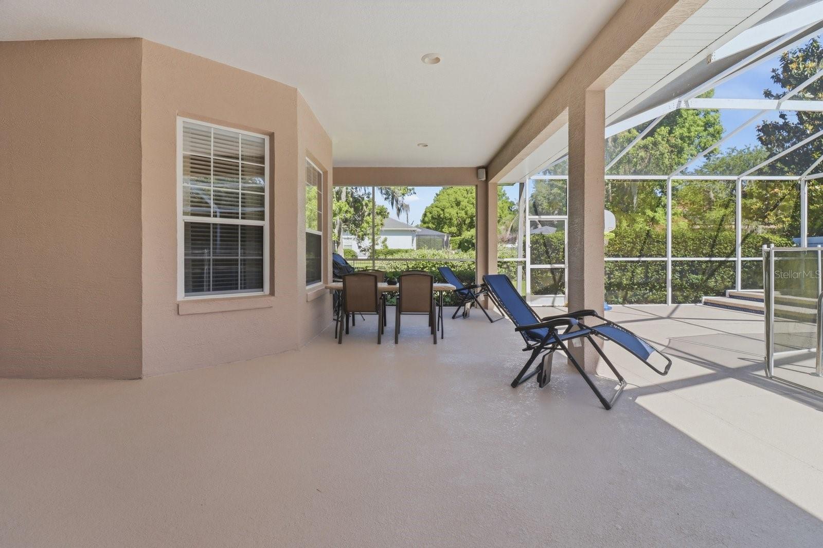 Image 44 of 60 For 2125 25th Loop