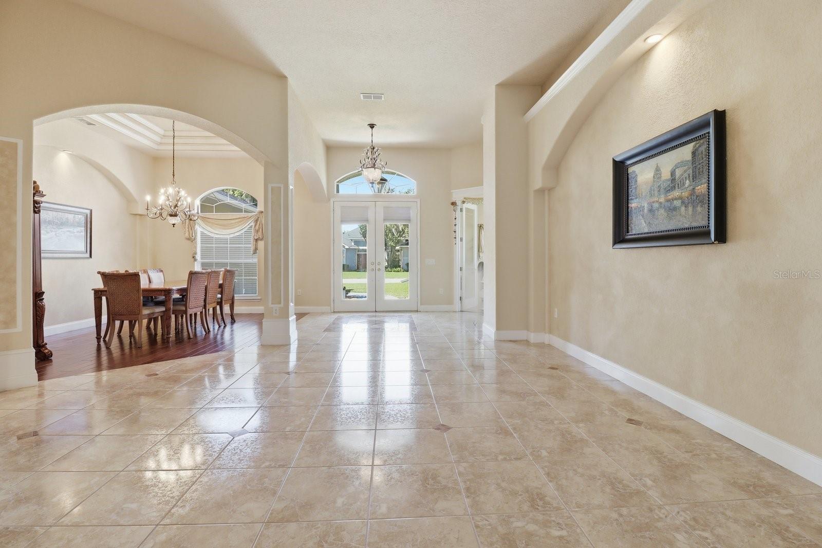 Image 8 of 60 For 2125 25th Loop