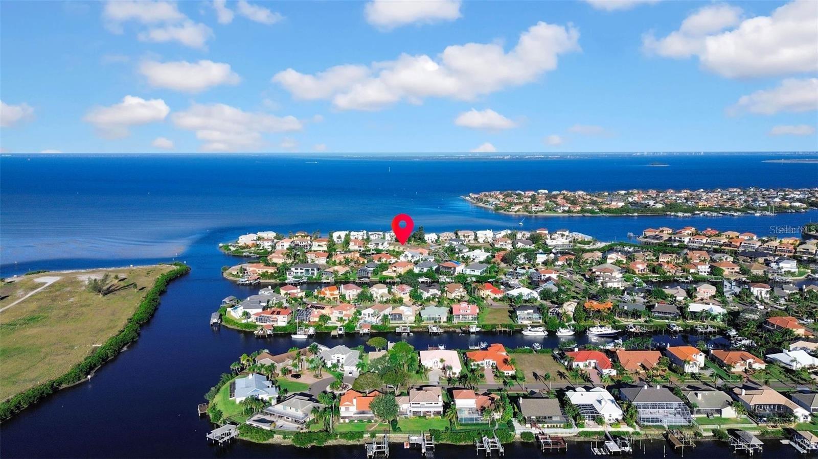 Image 16 of 26 For 962 Symphony Isles Boulevard